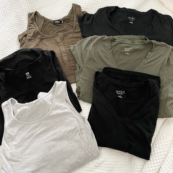 Lot of Maternity t shirts, tank tops, long sleeve! - Picture 1 of 7